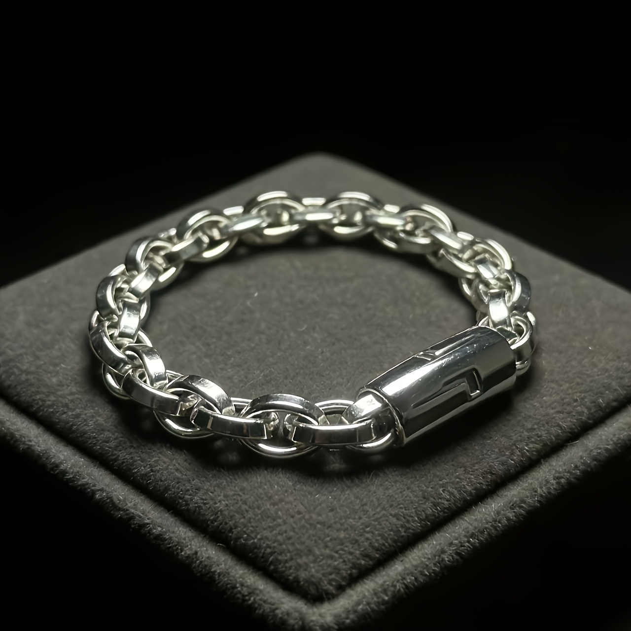 Men's Vintage Minimalist 304L Stainless Steel Bracelet